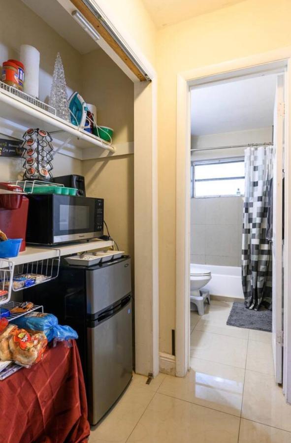 Sherry'S Place Home & Apartments Дейния Бийч Екстериор снимка